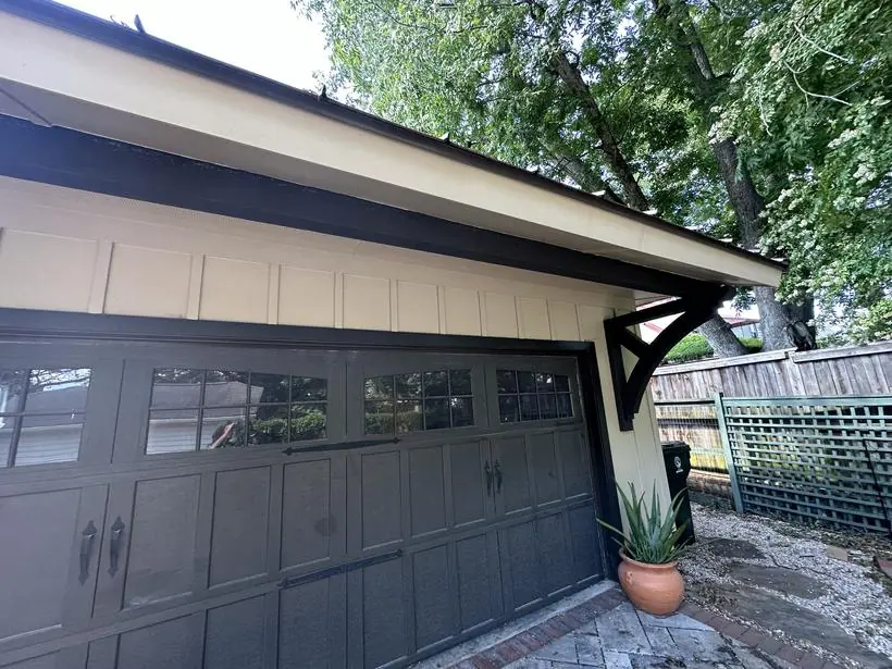 Garage & soffit — fascia, soffit, and trim in two tones — exterior painting by Vibrant Painting, Greenville SC