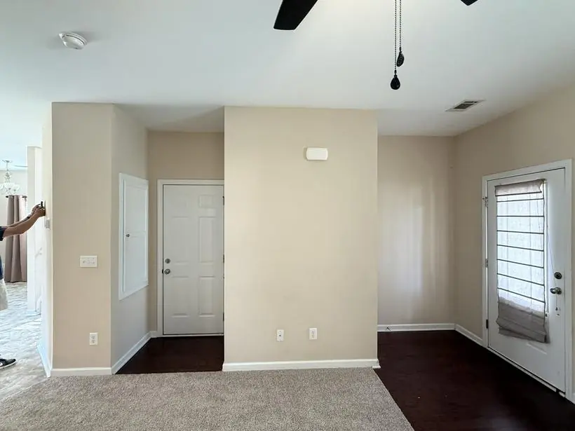 Foyer — walls, ceiling, and trim — make-ready turnover by Vibrant Painting, Greenville SC